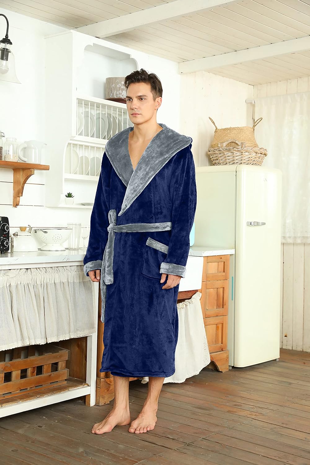 Men's Fleece Robe with Hood – Soft Two-Tone Hooded Bathrobe with Pockets & Belt, Machine Washable, S–3XL – Calico