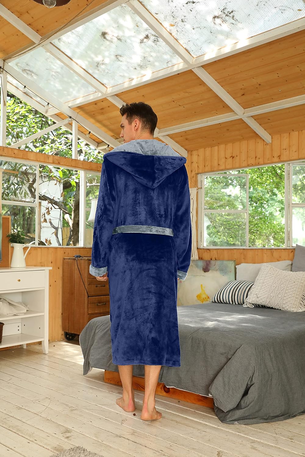 Men's Fleece Robe with Hood – Soft Two-Tone Hooded Bathrobe with Pockets & Belt, Machine Washable, S–3XL – Calico