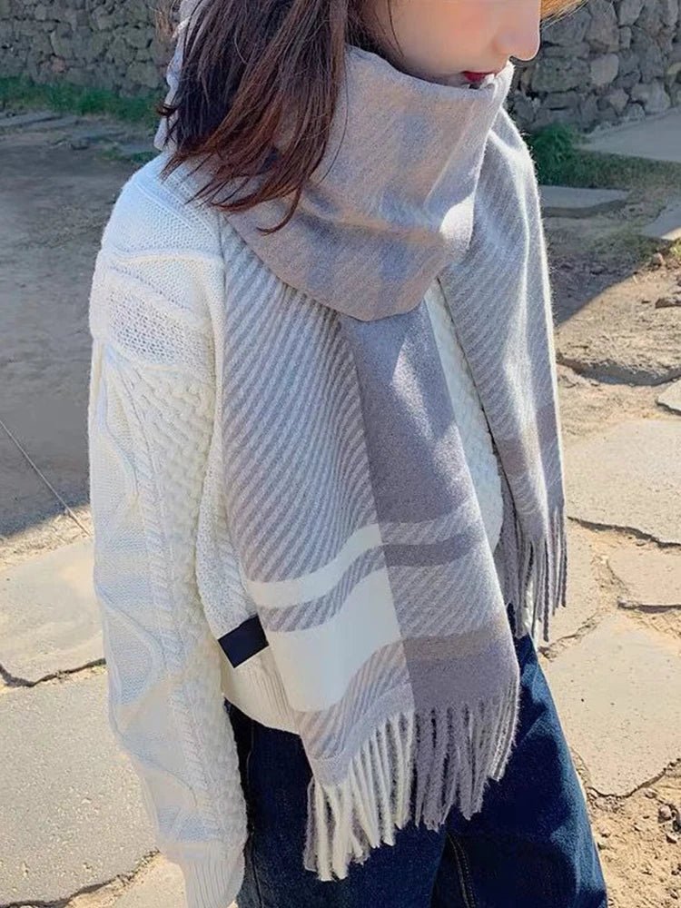 Chic Winter Scarf With Vintage Plaid Pattern For Women - Nalani - UK Fashion Clothing and Decor