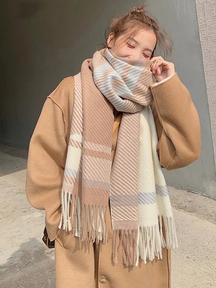 Chic Winter Scarf With Vintage Plaid Pattern For Women - Nalani - UK Fashion Clothing and Decor