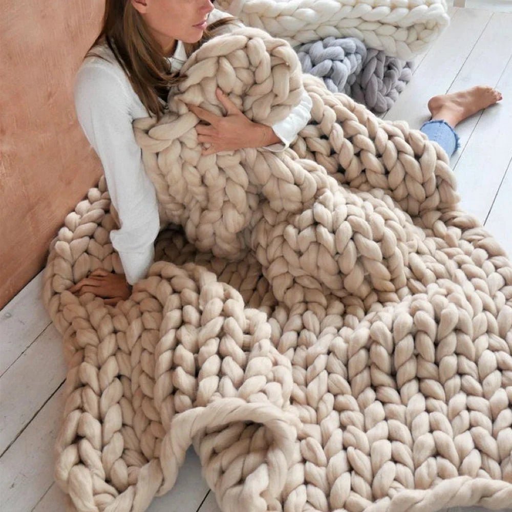DIY Chunky XL Wool Yarn 1000g (2.2 lb) – Super Bulky Arm Knitting Yarn for Chunky Knit Blankets & Cushions – LuxeWool - Nalani - Fashion Clothing and Decor
