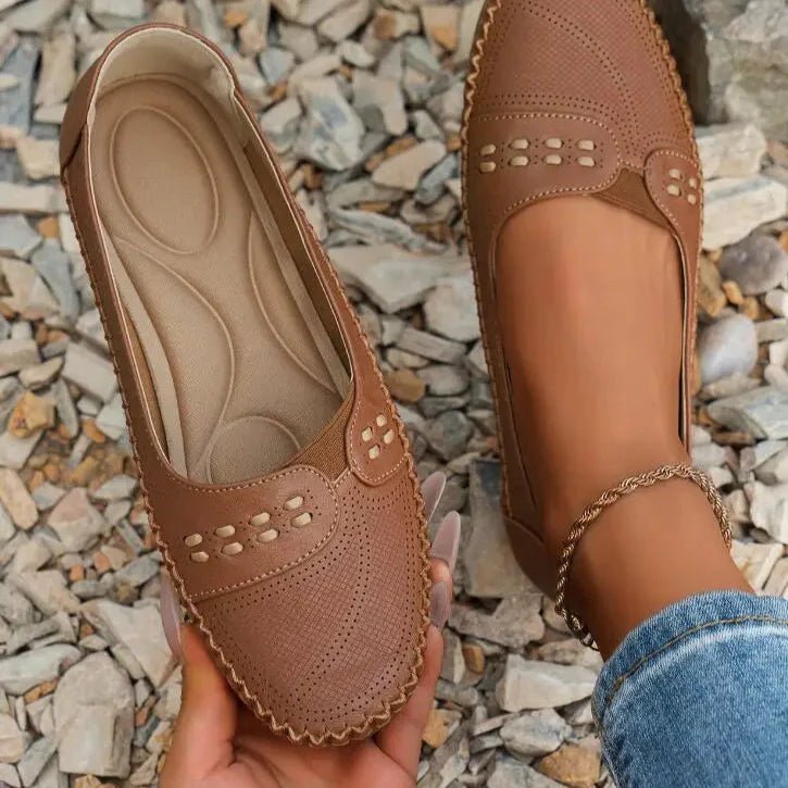 Elodie Faye Lightstep Loafers Soft PU Leather Upper Cushioned Insole - Nalani - Fashion Clothing and Decor