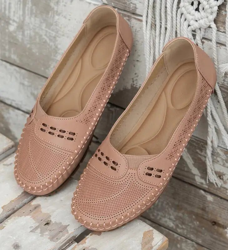 Elodie Faye Lightstep Loafers Soft PU Leather Upper Cushioned Insole - Nalani - Fashion Clothing and Decor