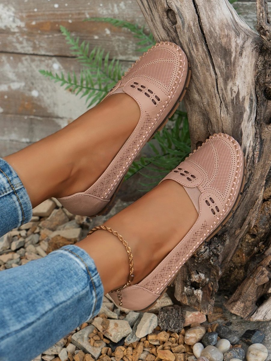 Elodie Faye Lightstep Loafers Soft PU Leather Upper Cushioned Insole - Nalani - Fashion Clothing and Decor