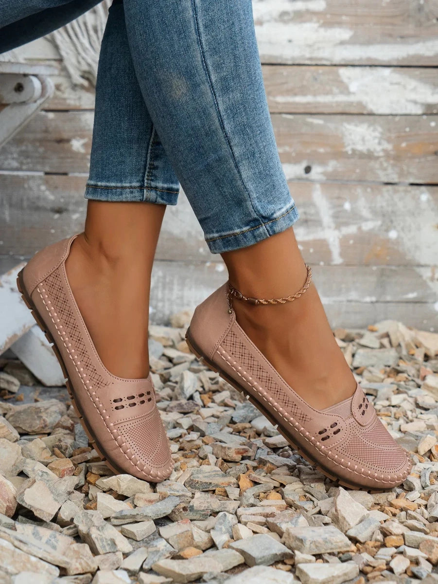 Elodie Faye Lightstep Loafers Soft PU Leather Upper Cushioned Insole - Nalani - Fashion Clothing and Decor