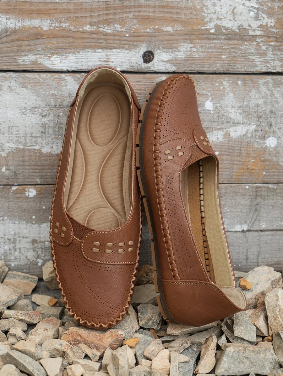 Elodie Faye Lightstep Loafers Soft PU Leather Upper Cushioned Insole - Nalani - Fashion Clothing and Decor