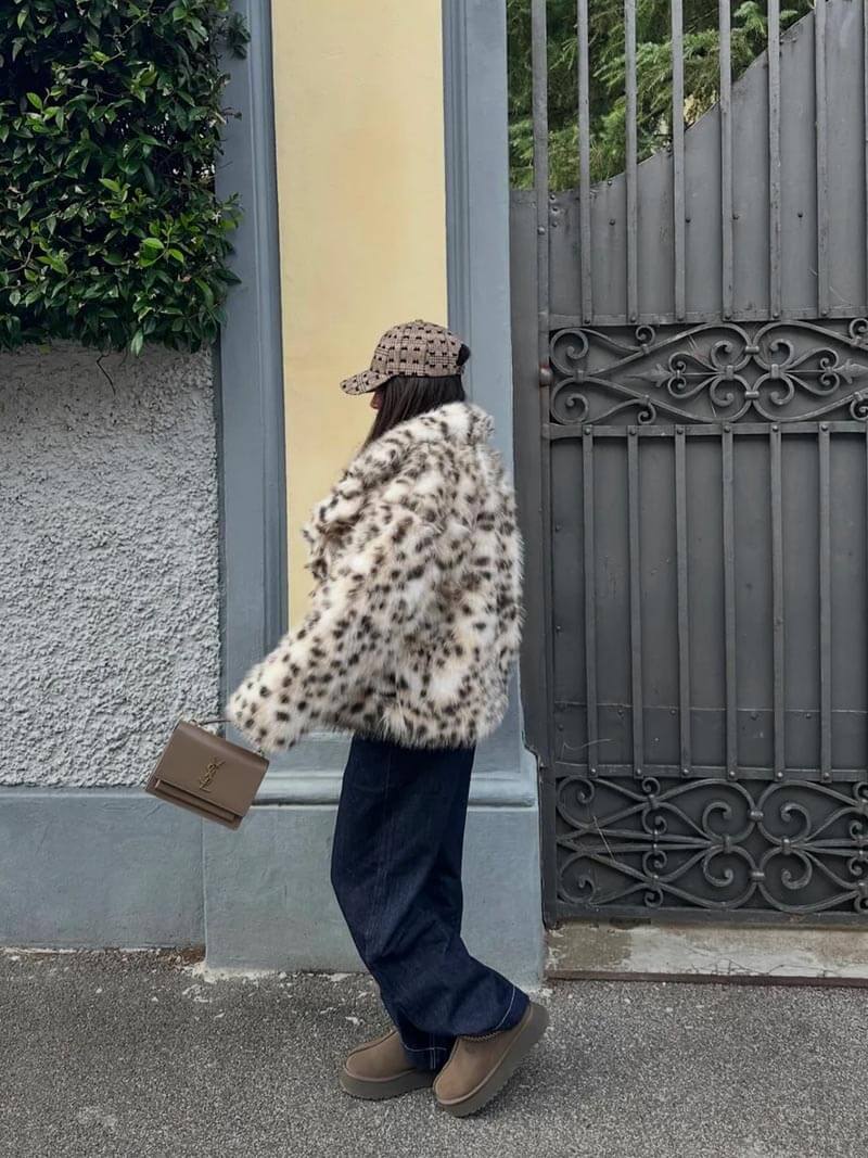 Leopard Print Faux Fur Coat With Plush Cozy Warmth - Nalani - UK Fashion Clothing and Decor