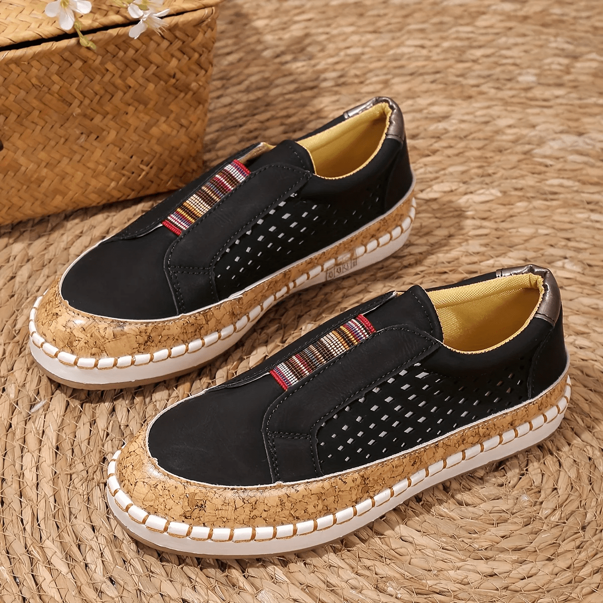 Mareva | Fashionable low - top sneakers for women | Slip - on - Nalani - Fashion Clothing and Decor