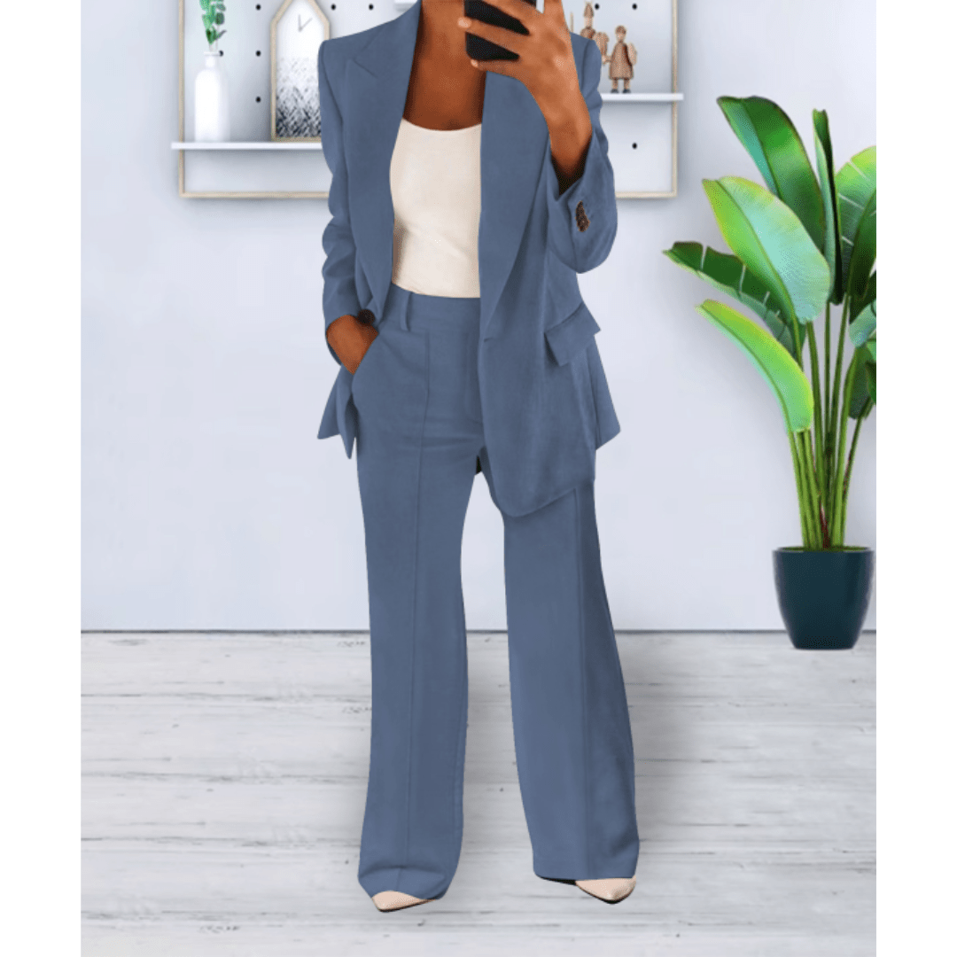 Maris | Two - piece women's suit with pockets | Relaxed fit - Nalani - Fashion Clothing and Decor