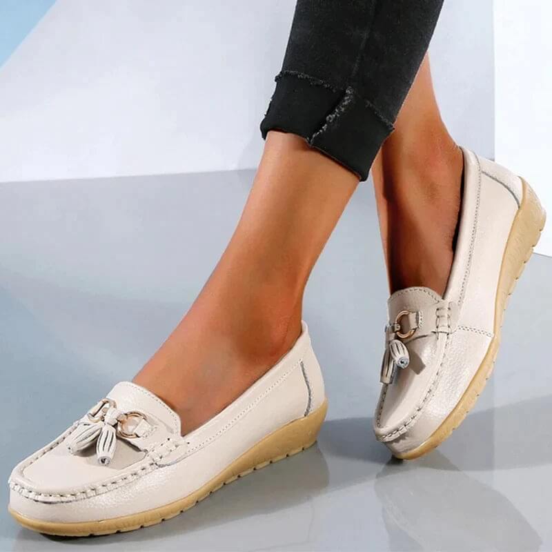 Maris | Women's slip - on loafers with tassels | Classic - Nalani - Fashion Clothing and Decor