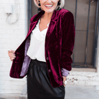 Modern slim - fit women's blazer with buttons and pockets | Notched lapel - Nalani - Fashion Clothing and Decor