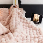 Portable Fluffy Faux Fur Blanket – Soft Fuzzy Throw Blanket for Sofa, Bed, Car & Travel, Anti-Pilling, White – VeluLuxe - Nalani - Fashion Clothing and Decor