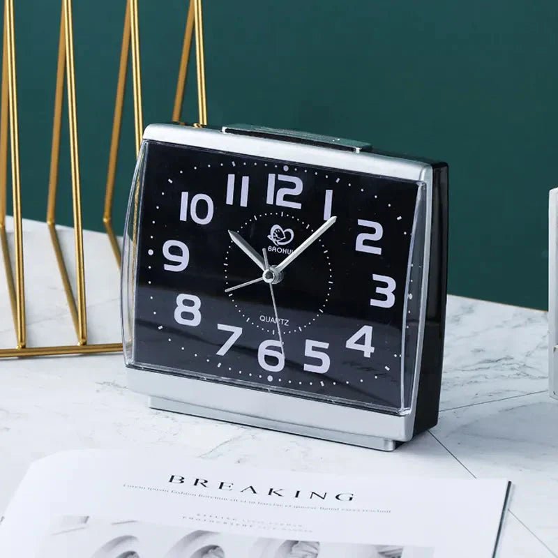 Simple Alarm Clock for Seniors With Large Display And Loud Beep - Nalani - Fashion Clothing and Decor