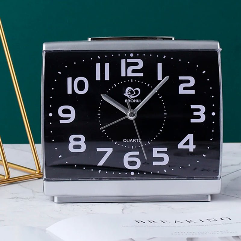 Simple Alarm Clock for Seniors With Large Display And Loud Beep - Nalani - Fashion Clothing and Decor